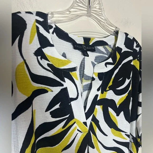 Fred David Stylish Black and Lime Short Sleeve Women's Blouse Size XL - Picture 10 of 16